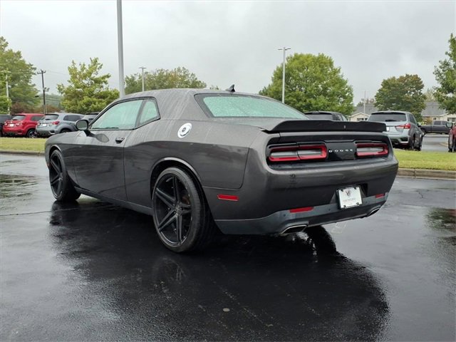 Used 2015 Dodge Challenger SXT w/ Sound Group image 23