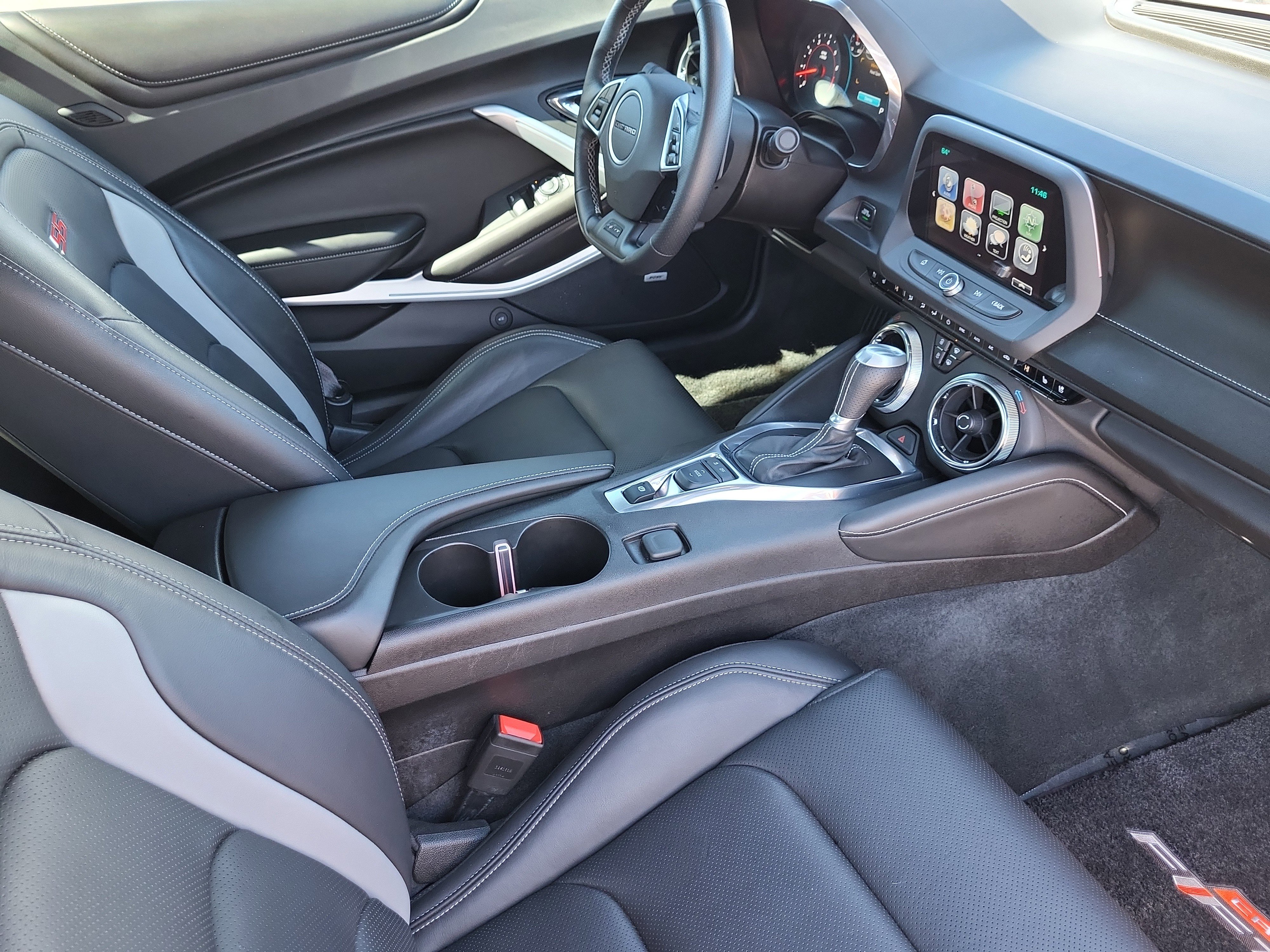 Used 2017 Chevrolet Camaro SS image 19