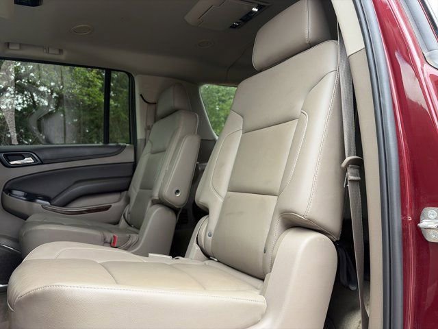 Used 2016 Chevrolet Suburban LT AWD/4WD image 15