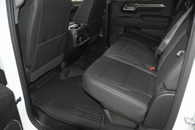 New 2026 Chevrolet Silverado 1500 LTZ w/ LTZ Premium Package AWD/4WD image 44
