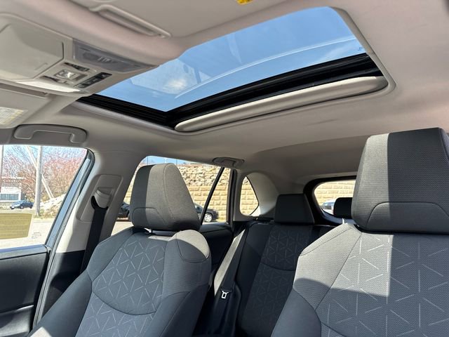 Used 2020 Toyota RAV4 XLE w/ Convenience Package AWD/4WD image 44