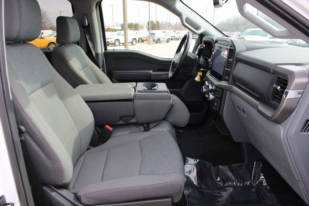 Used 2024 Ford F150 XLT w/ Tow/Haul Package image 9