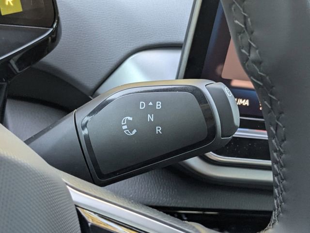 New 2025 Volkswagen ID.4 Pro image 33