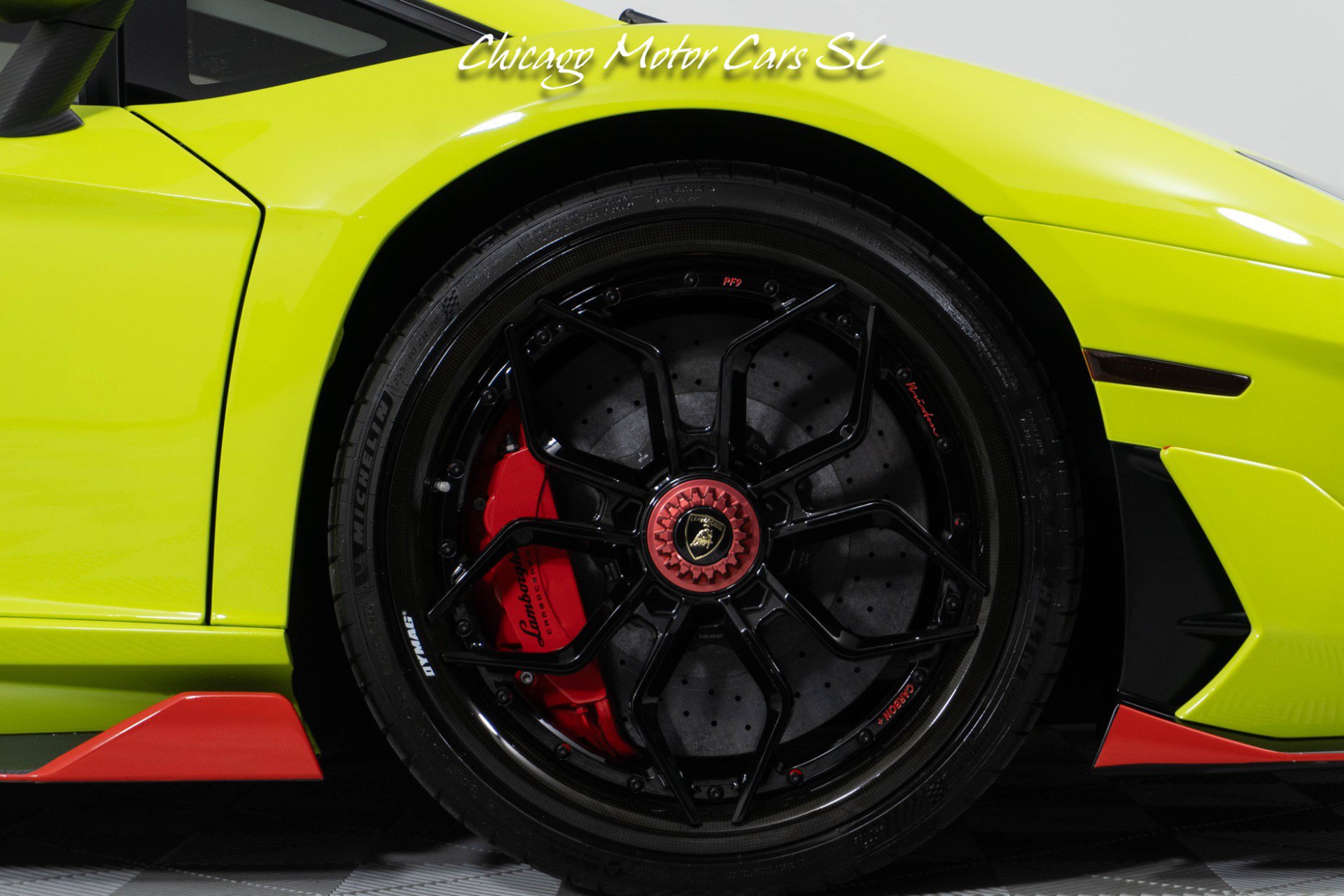 Used 2019 Lamborghini Aventador SVJ AWD/4WD image 13