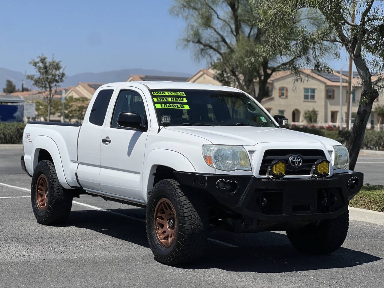 Used 2010 Toyota Tacoma PreRunner w/ TRD Off-Road Pkg RWD image 1