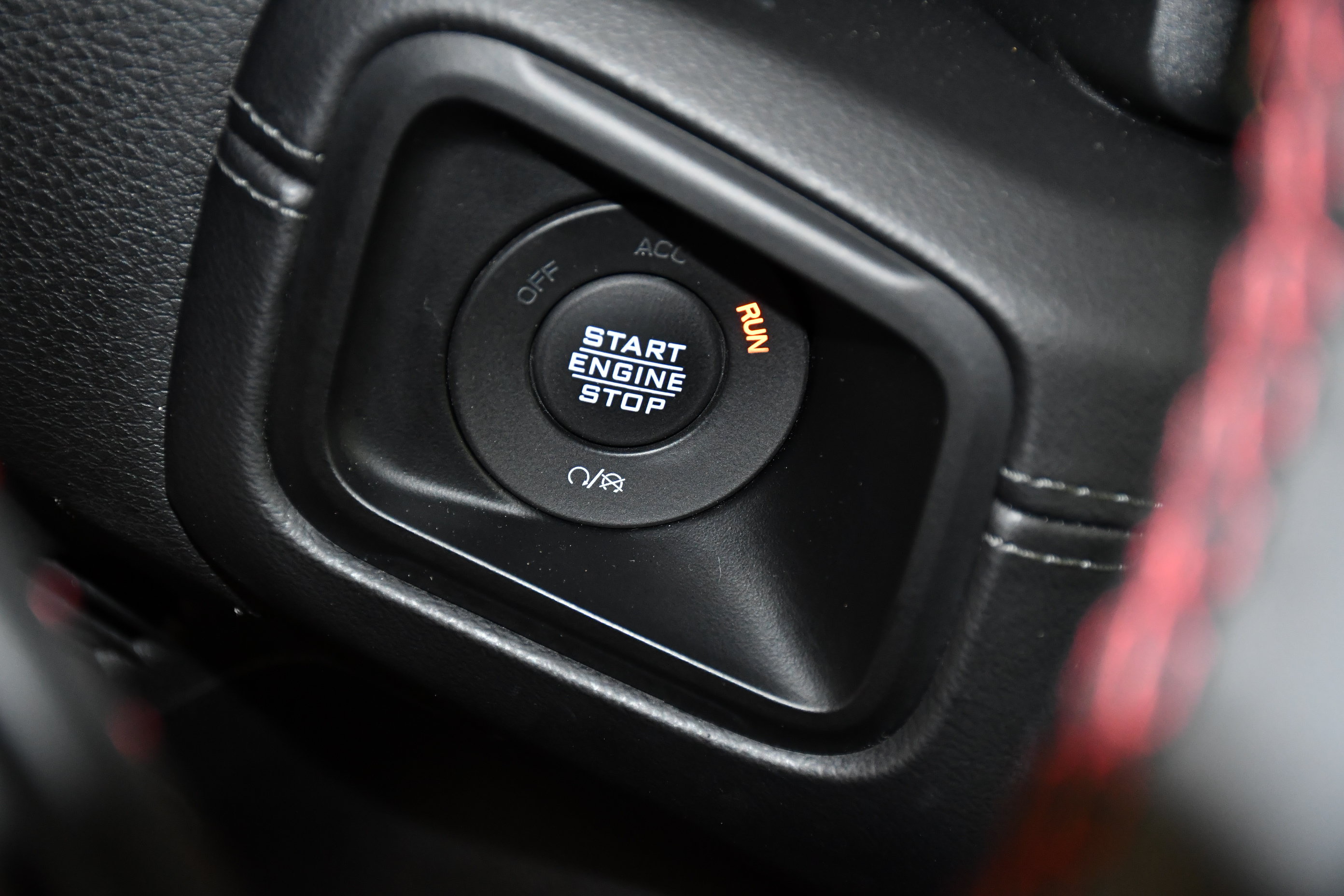 Used 2024 Jeep Wrangler Unlimited Rubicon AWD/4WD image 24