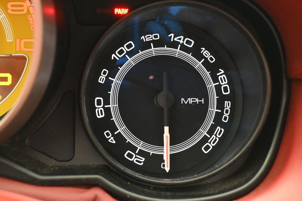 Used 2010 Ferrari California RWD image 20