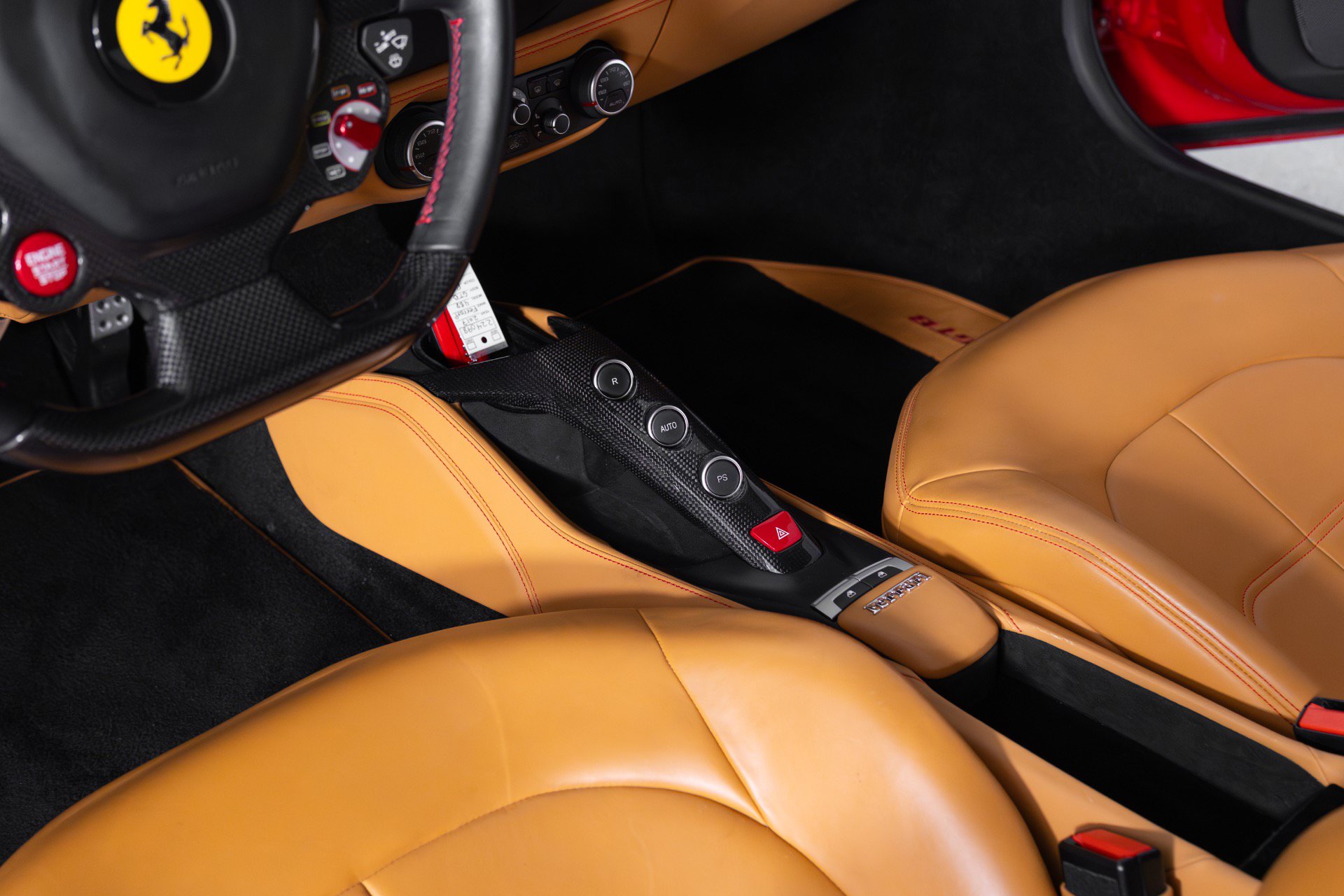 Used 2017 Ferrari 488 GTB RWD image 6