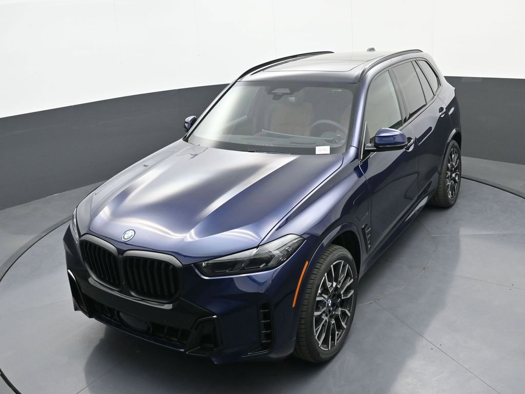 New 2026 BMW X5 xDrive50e w/ M Sport Package image 31