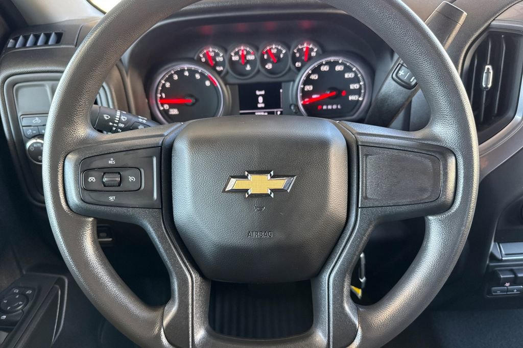 Used 2022 Chevrolet Silverado 2500 Custom w/ Custom Convenience Package RWD image 31