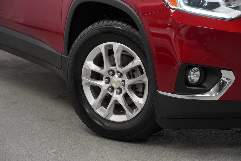 Used 2018 Chevrolet Traverse LT FWD image 10