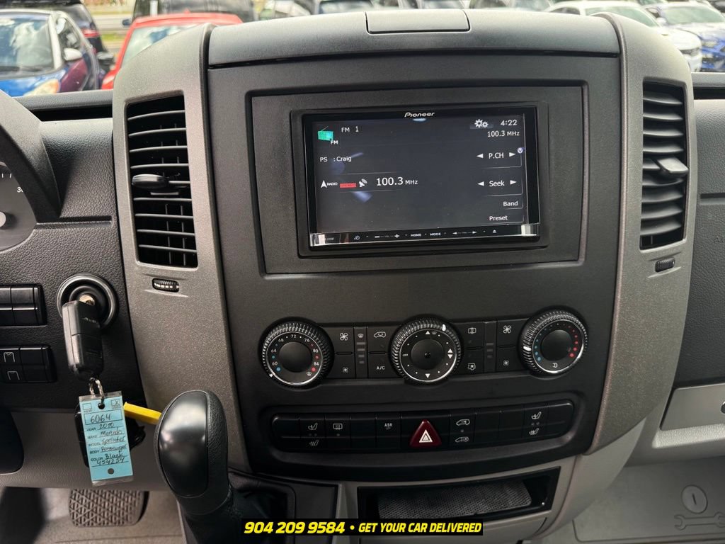 Used 2010 Mercedes-Benz Sprinter 2500 image 16