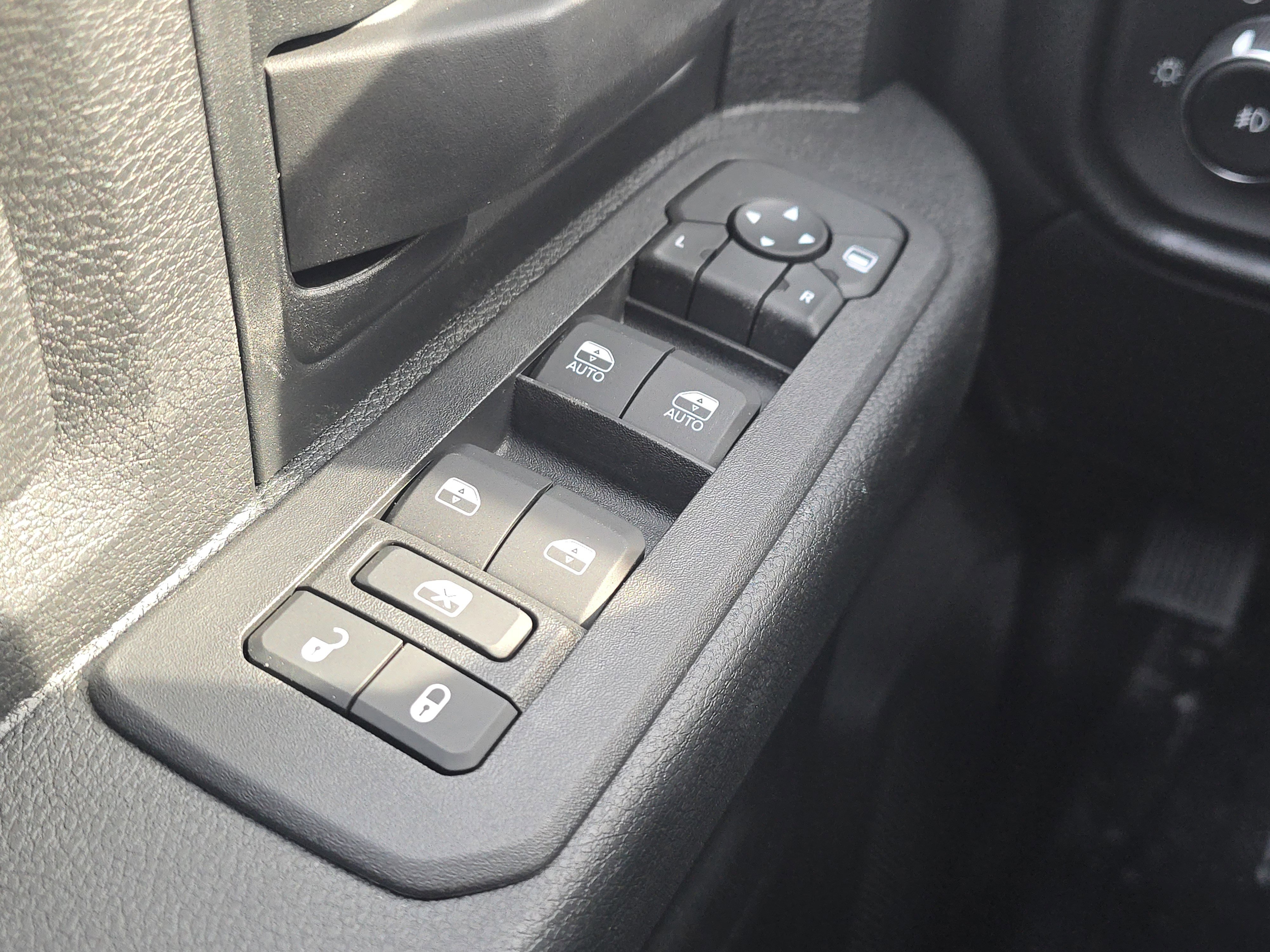 New 2026 RAM 5500 Tradesman w/ Chrome Appearance Group image 23