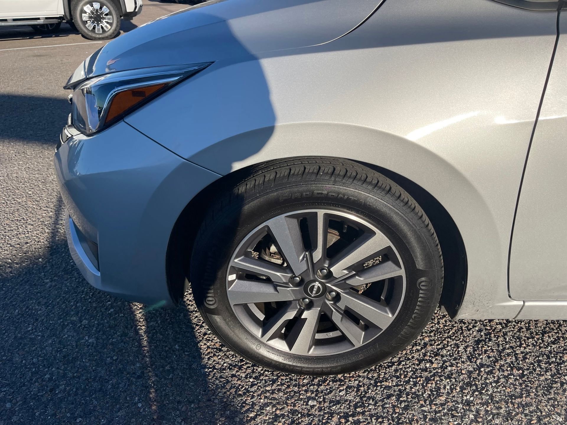 Used 2023 Nissan Versa SV image 10