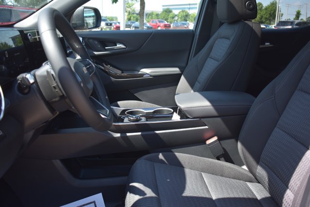 New 2026 Chevrolet Equinox LT FWD image 13