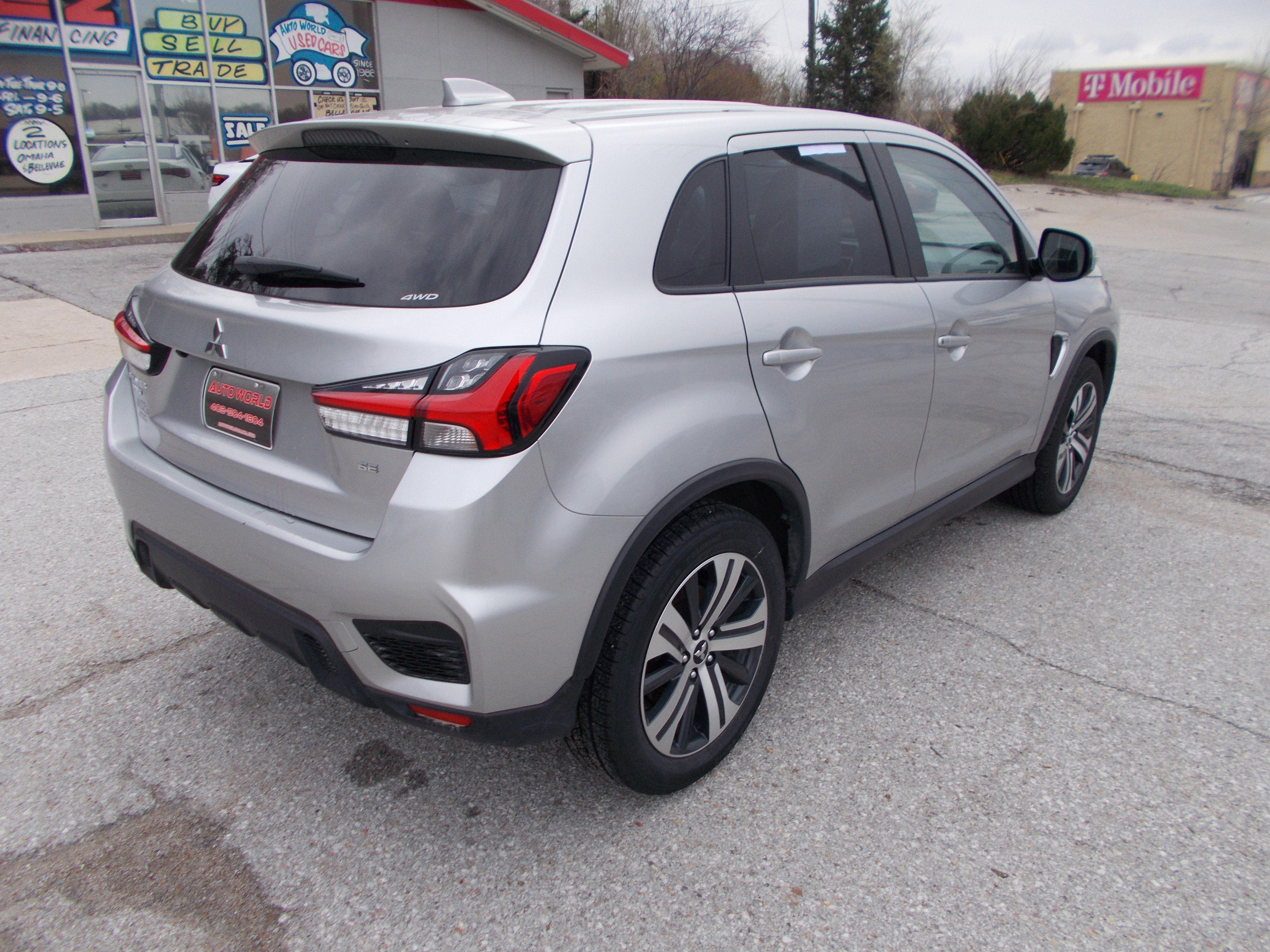 Used 2024 Mitsubishi Outlander Sport SE AWD/4WD image 5