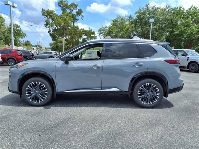 New 2025 Nissan Rogue Platinum image 4