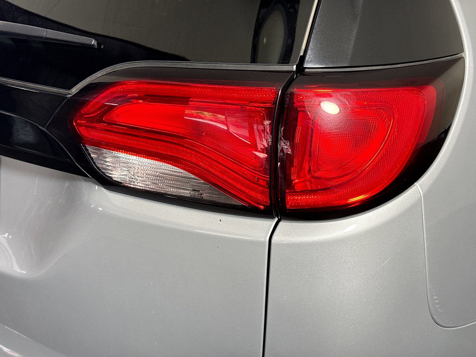 Used 2023 Chrysler Voyager LX FWD image 32
