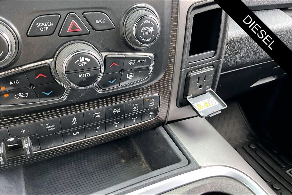 Used 2017 RAM 2500 Limited AWD/4WD image 16