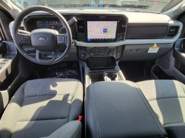 New 2027 Ford F250 XLT w/ XLT Premium Package AWD/4WD image 17