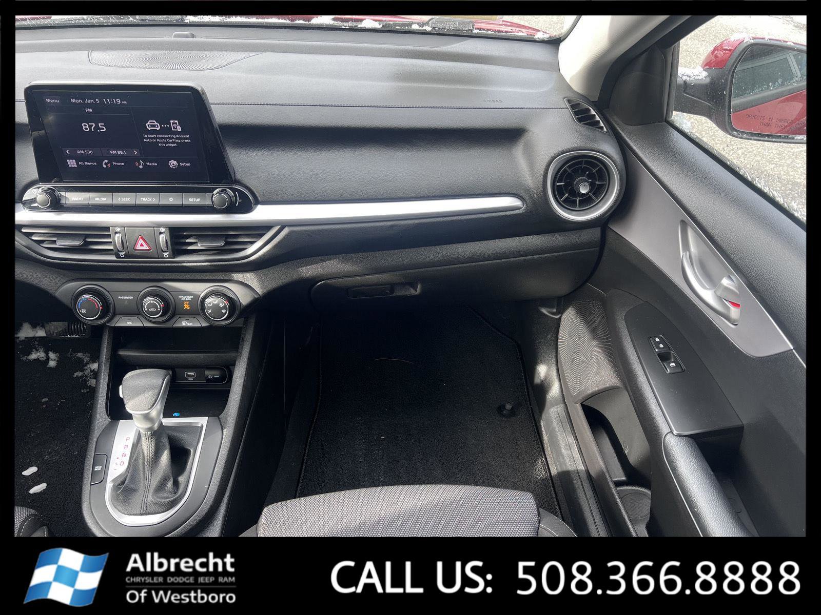 Used 2023 Kia Forte LXS image 22