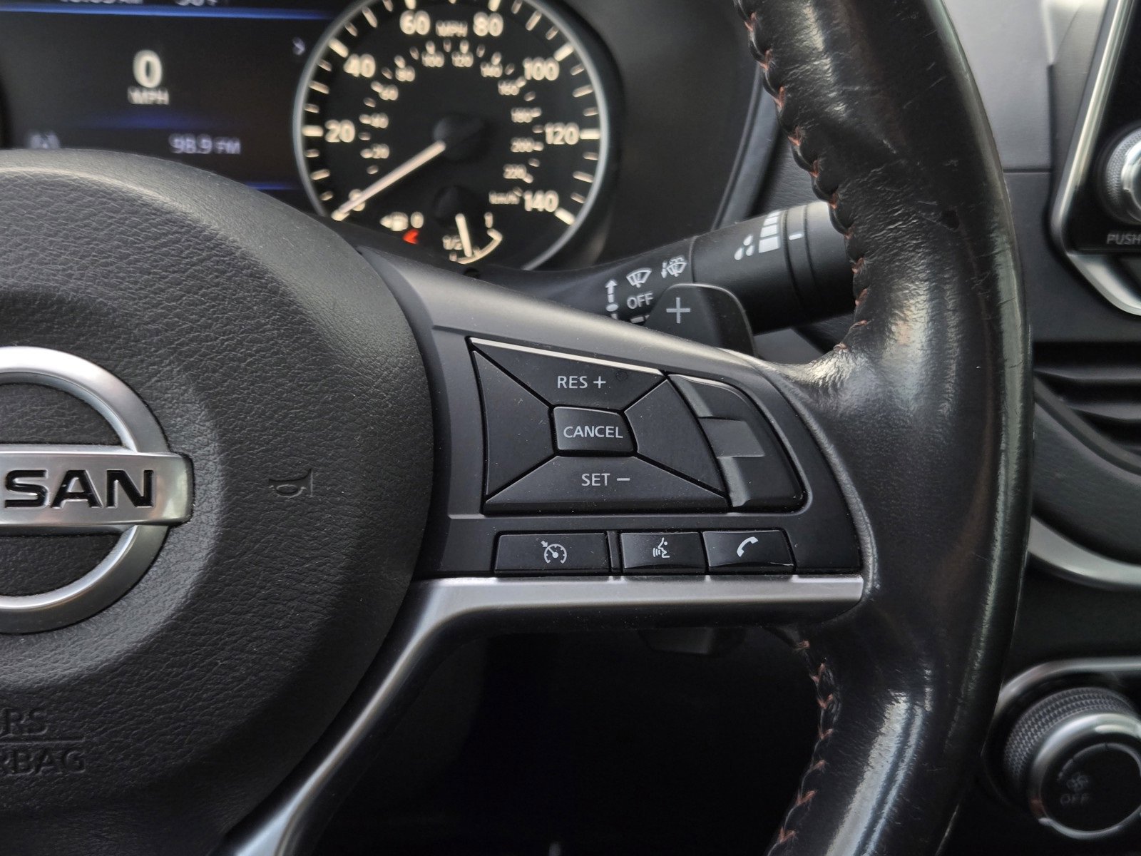 Used 2022 Nissan Altima 2.5 SR image 17