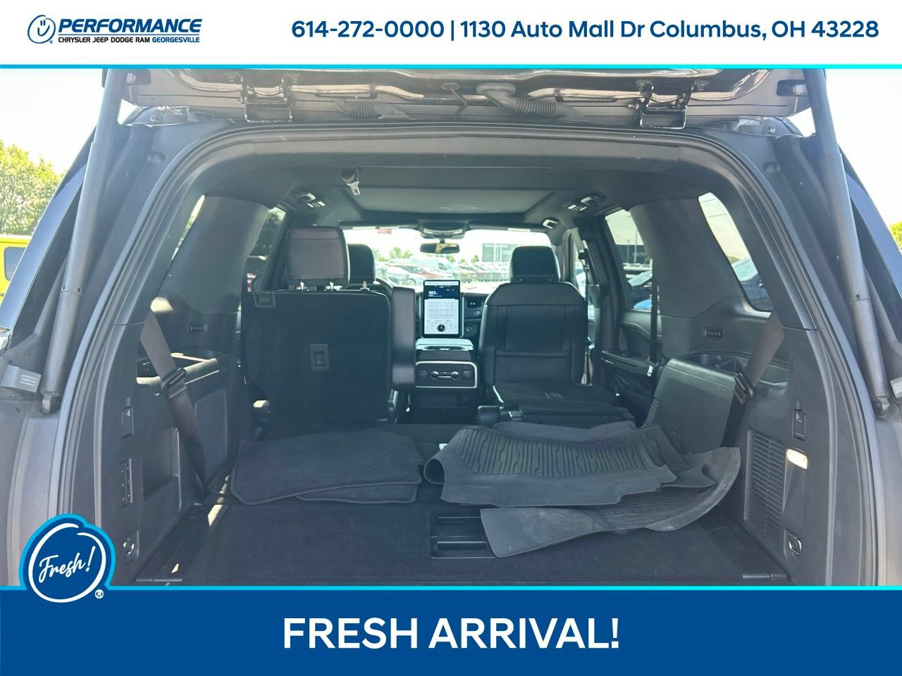 Used 2024 Ford Expedition Limited AWD/4WD image 14