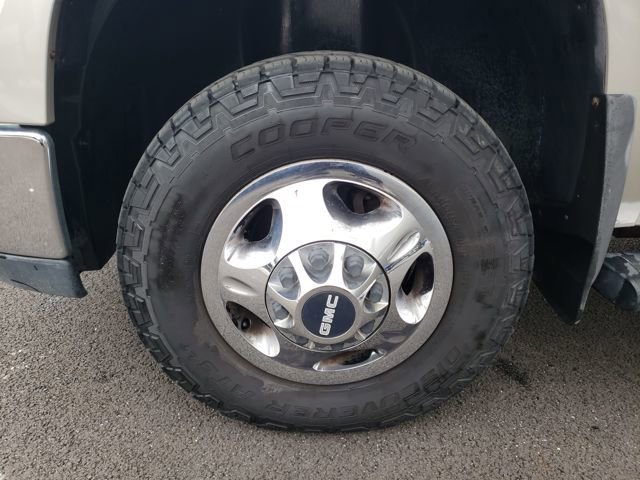 Used 2008 GMC Sierra 3500 SLT w/ Convenience Package image 23