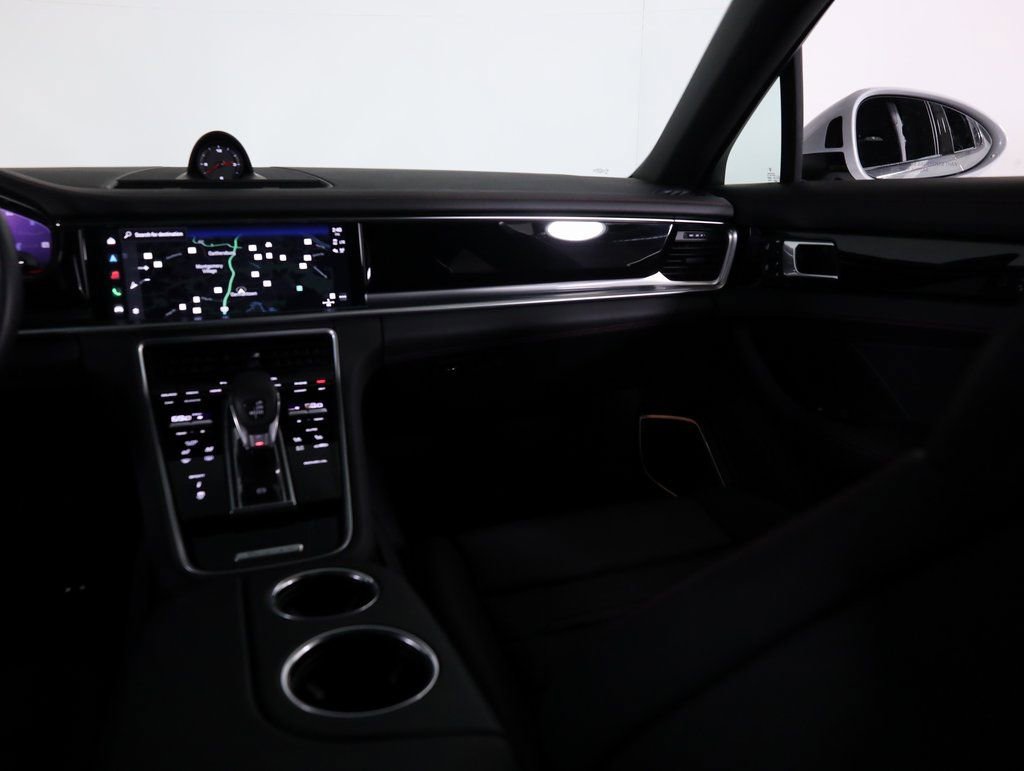 Used 2023 Porsche Panamera 4S image 42