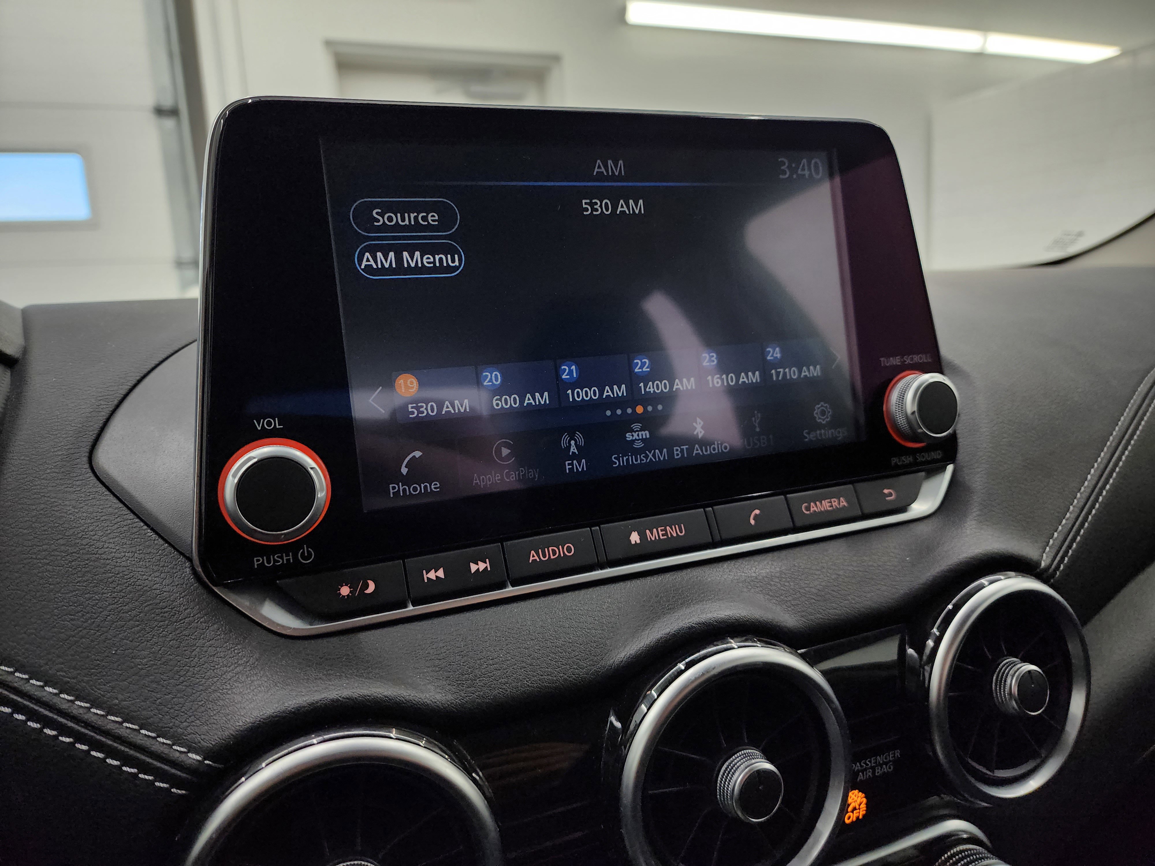 Used 2023 Nissan Sentra SV image 13