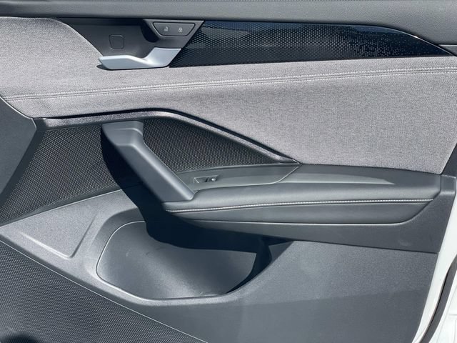 Certified 2026 Volkswagen Tiguan S FWD image 27