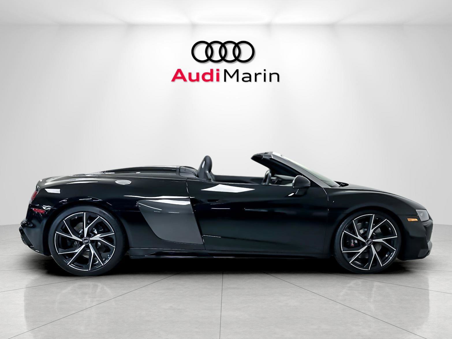 Used 2023 Audi R8 V10 performance w/ Carbon Exterior Package image 6