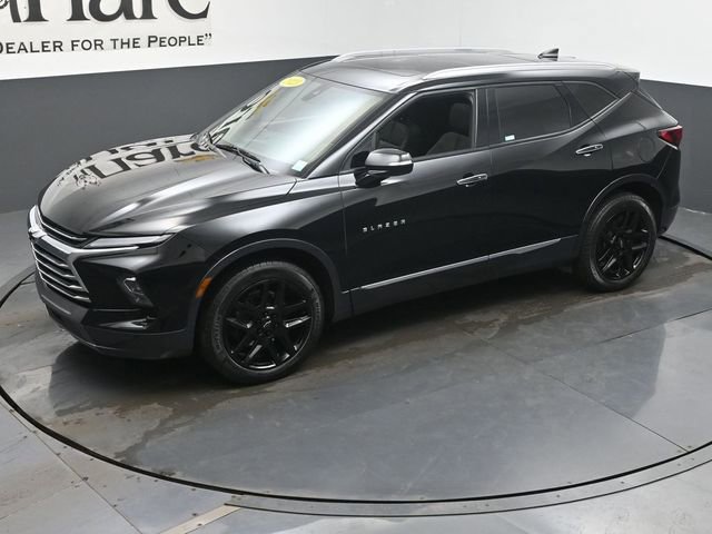 Used 2023 Chevrolet Blazer Premier w/ Driver Confidence II Package FWD image 43