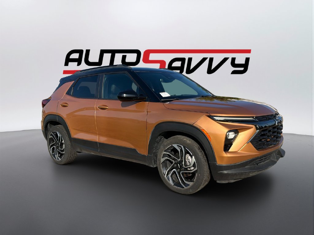 Used 2024 Chevrolet TrailBlazer RS w/ Convenience Package FWD image 3