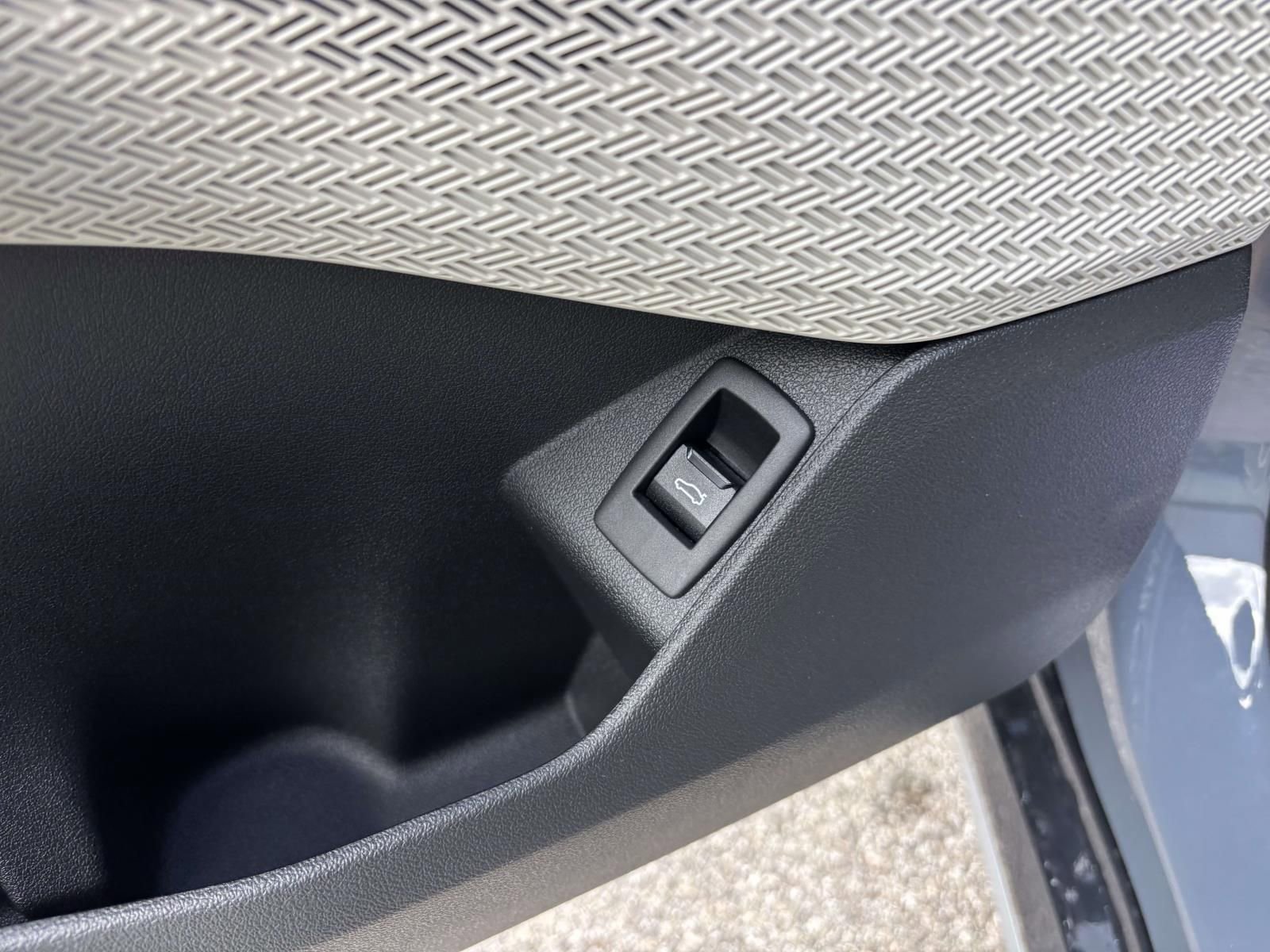 New 2026 BMW X1 xDrive28i w/ Technology Package image 14