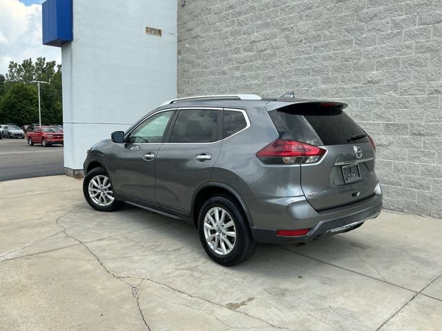 Used 2020 Nissan Rogue SV FWD image 9