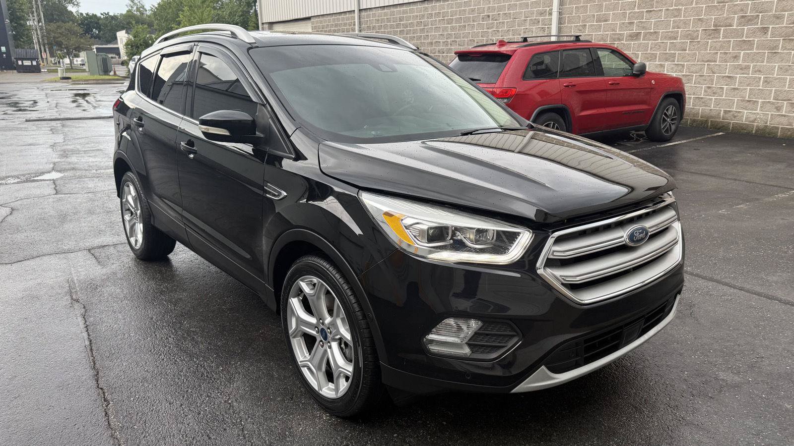 Used 2019 Ford Escape Titanium FWD image 8