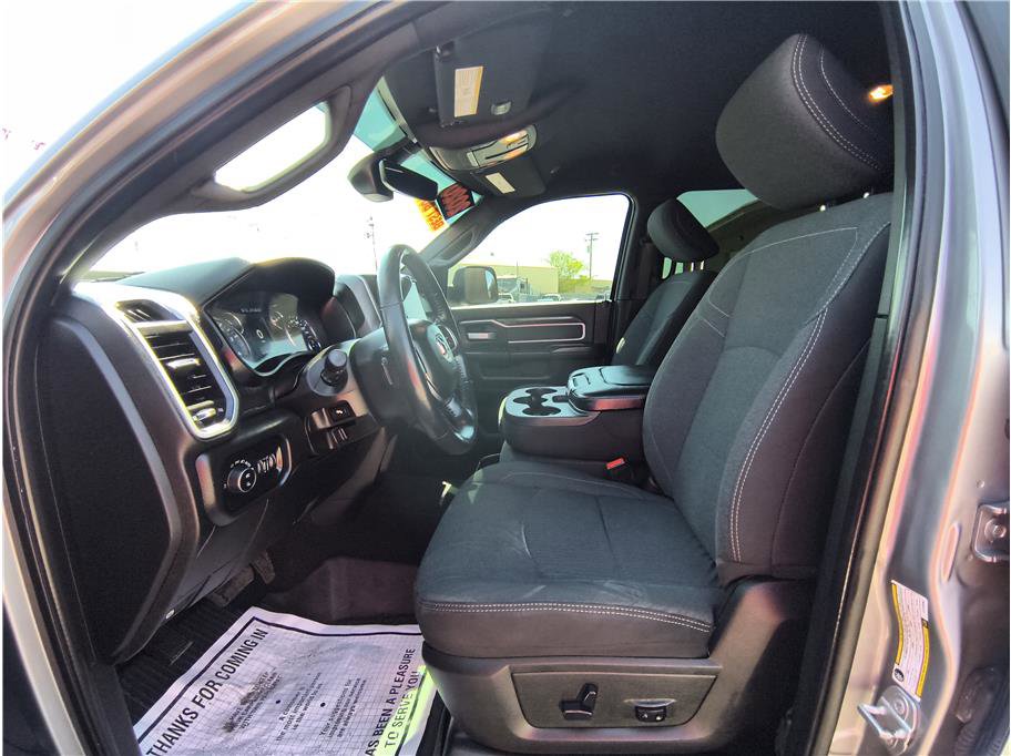 Used 2020 RAM 2500 Big Horn w/ Level 1 Equipment Group AWD/4WD image 7