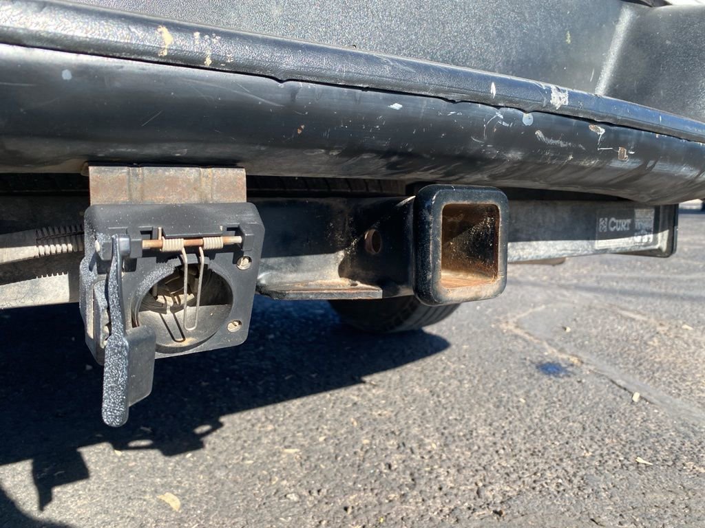 Used 2011 Chevrolet Express 2500 Extended image 11