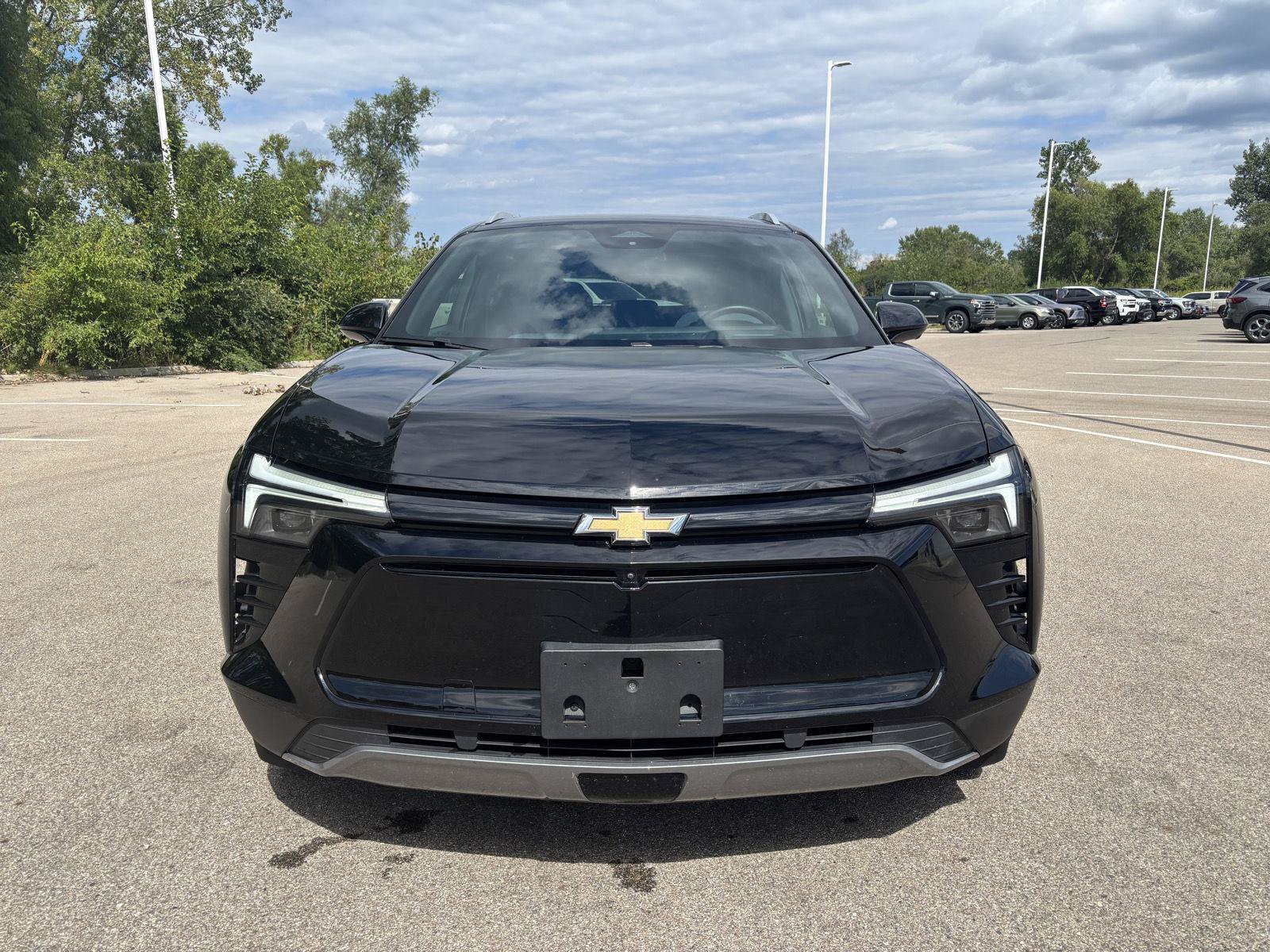Used 2024 Chevrolet Blazer EV LT AWD/4WD image 8