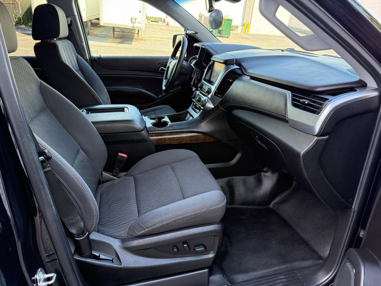 Used 2020 Chevrolet Tahoe 2WD image 22