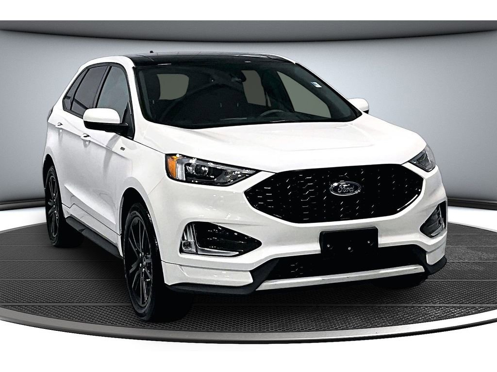 Used 2022 Ford Edge ST-Line image 2