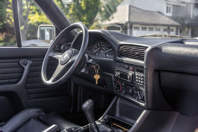Used 1989 BMW 325i Convertible RWD image 43