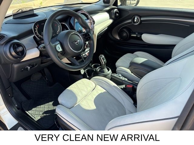 Used 2022 MINI Cooper S image 13