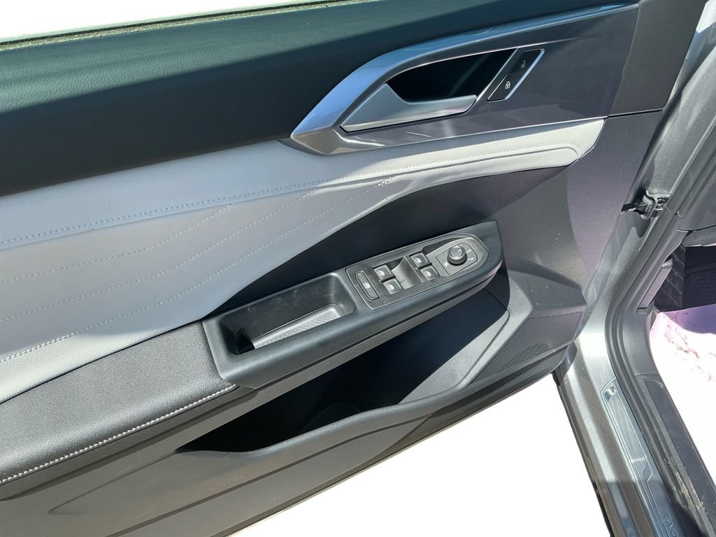 New 2026 Volkswagen Taos SEL AWD/4WD image 19