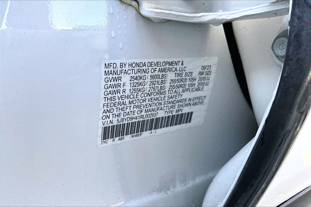 Used 2024 Acura MDX w/ Technology Package FWD image 38