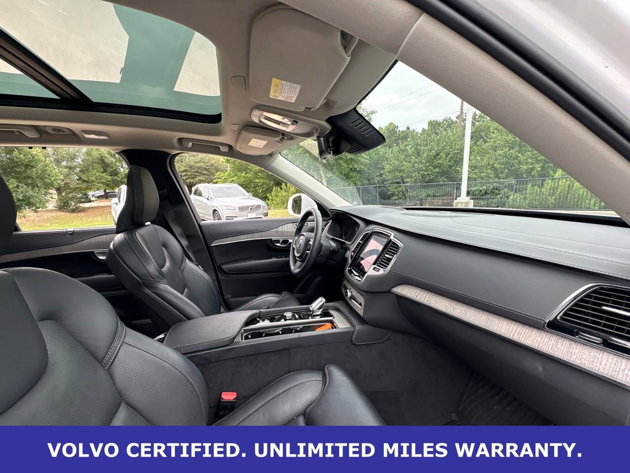 Certified 2023 Volvo XC90 T8 Ultimate w/ Protection Package Premier AWD/4WD image 14