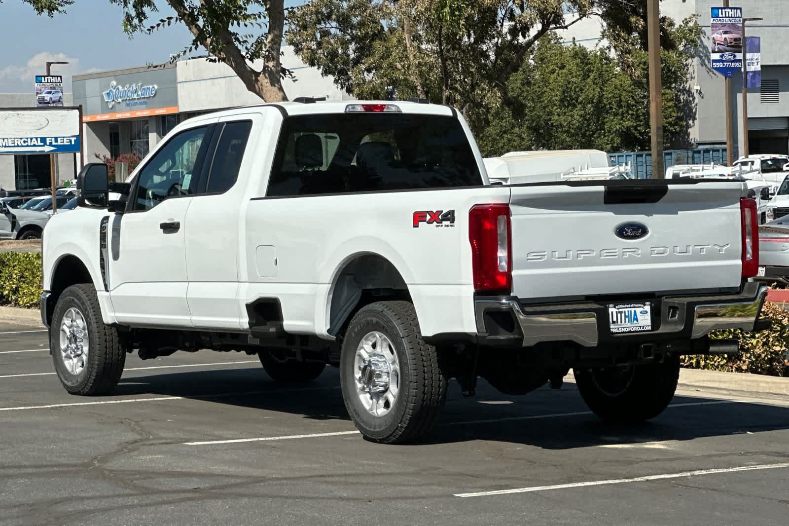 New 2026 Ford F350 XLT w/ FX4 Off-Road Package AWD/4WD image 6