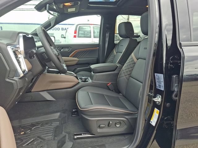 New 2026 GMC Canyon Denali w/ LPO, Denali Black Edition AWD/4WD image 15