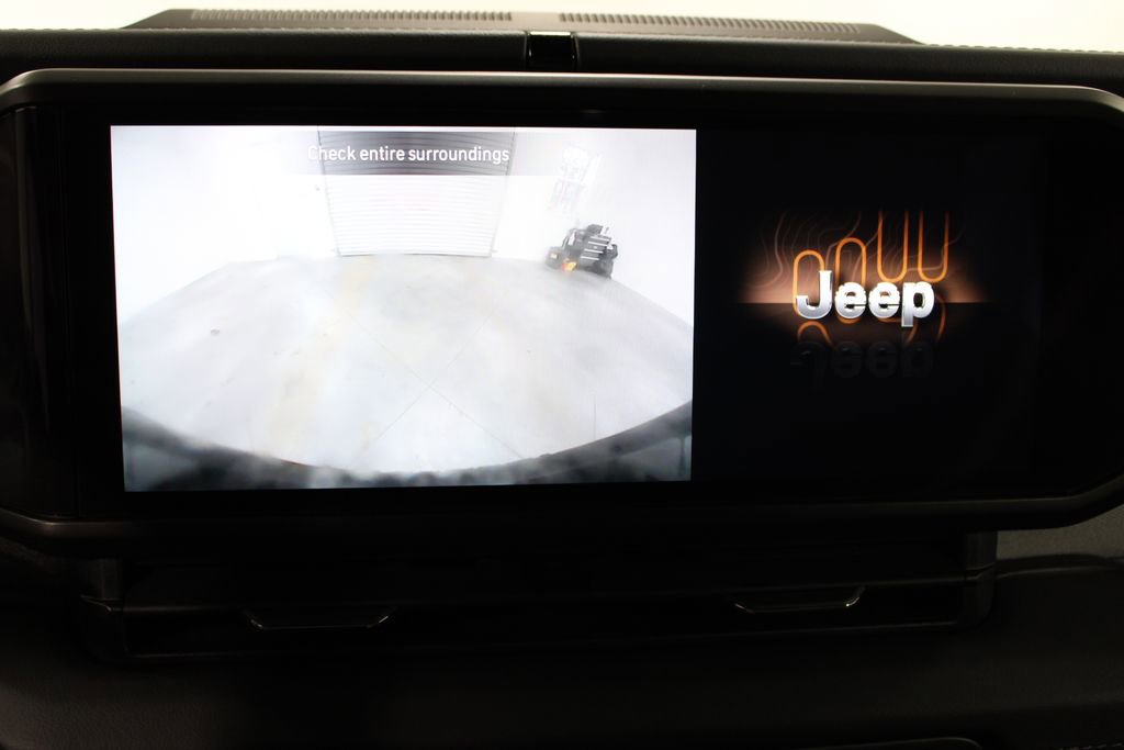 Used 2025 Jeep Wrangler Sahara 4xe image 53